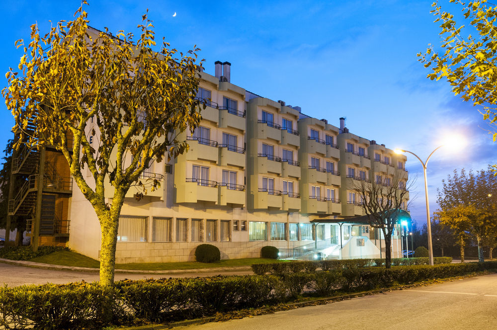 Agua Hotels Nelas Parq エクステリア 写真